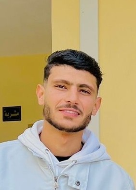 Dali из الحمامات 23 года