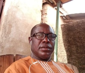 Charles, 56, Tengrela