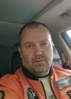 Дмитрий из Новосибирска 45 лет
