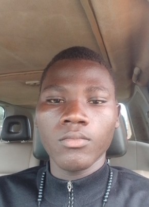 Dickson, 24, Uganda, Kampala