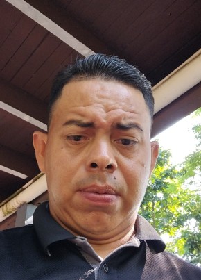 Carlos, 30, República de Honduras, Tela