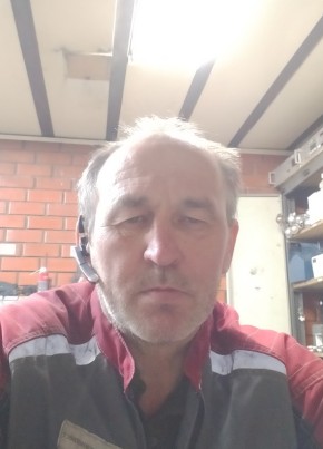 Александр, 57, Россия, Старый Оскол