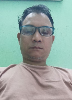 Myat, 49, Myanmar (Burma), Rangoon