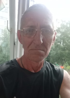 Анатолий из Омска 54 года