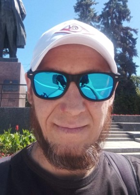Евгений из Чебоксары 45 лет