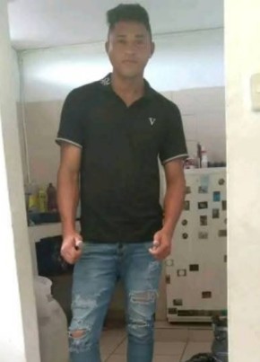 Sa, 18, Venezuela, Maracay