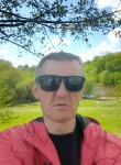 Anton, 46, Moscow