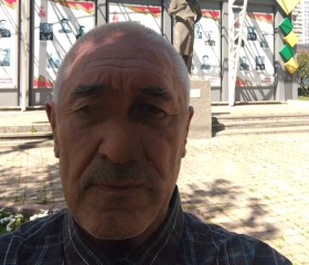 Artur Zaytsev, 60, Slutsk