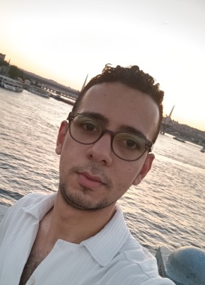 Berk из İstanbul 18 лет