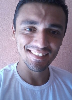 João, 31, República Federativa do Brasil, Rio de Janeiro
