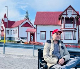 Xurshed, 34, Stockholm