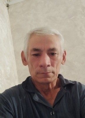 Нурик из Бишкека 46 лет