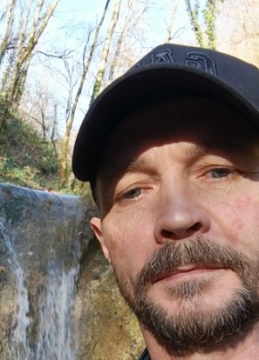 Andrey, 47, Russia, Adler