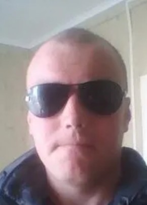 Sergey, 31, Russia, Oparino