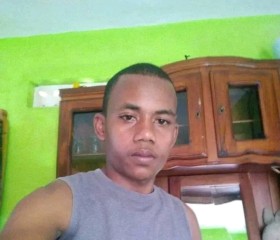 Fabrice, 25, Toamasina