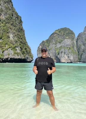 Vladislav, 46, Georgia, Tbilisi