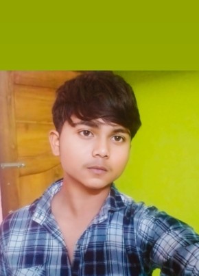 Arif, 18, India, Calcutta