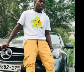 Leslie Whÿtë , 26, Koforidua