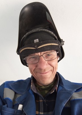 Евгений из Вилючинска 52 года