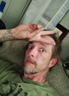 Kdogg, 43, United States of America, Johnson City (State of Tennessee)