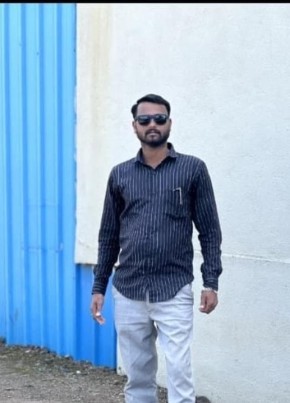 Nik из اَلدَّوْحَة 20 лет