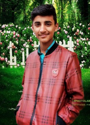 Waseem, 19, Pakistan, Lahore
