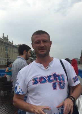 Кир, 45, Россия, Москва