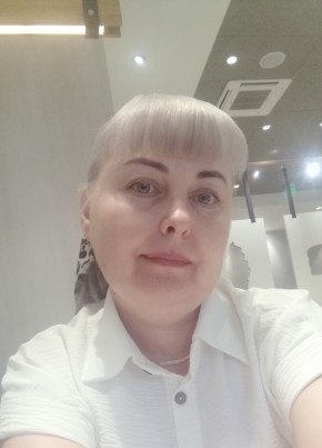 Людмила из Казани 46 лет