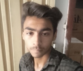 Ahmadali, 18, Muzaffargarh