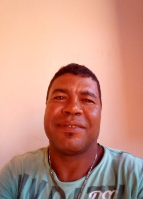 Marcos Antônio, 57, República Federativa do Brasil, Guanambi
