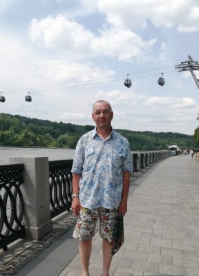 Сергей Дьяконов из Шатуры 54 года