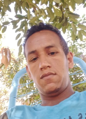 Freddy almada, 23, República del Paraguay, Ciudad del Este