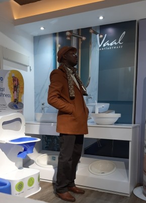 Crippen из Nairobi 45 лет