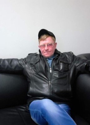 Евгений из Москвы 52 года