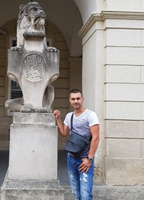 Anatolii, 34, Україна, Чернівці