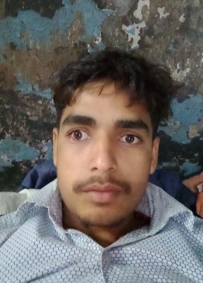 Naam Junaid, 19, India, Delhi