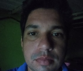 Gregorio, 19, Caracas
