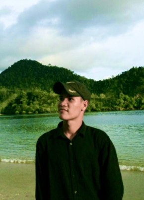 zikra, 26, Indonesia, Kota Padang