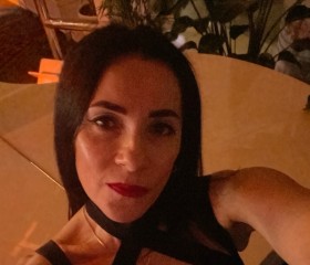Oliya, 45, Saint Petersburg