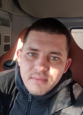 Александр, 32, Россия, Артем