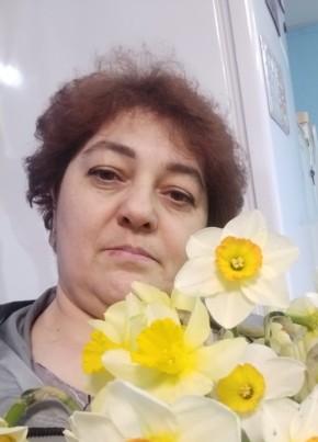 Наира из Приютово 52 года