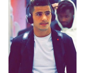 Zizou, 30, Algiers