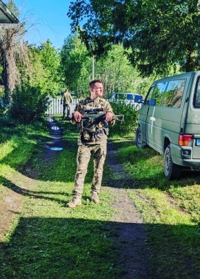 Литвиненко Иван, 28, Україна, Київ