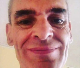 Ruggero, 21, Giulianova
