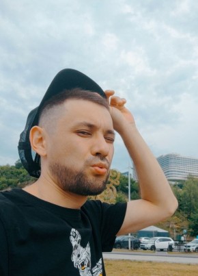 Артур из Уфы 32 года