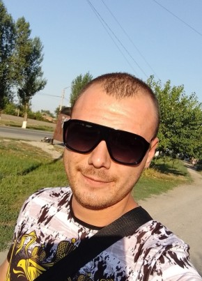 Владимир, 32, Россия, Сальск