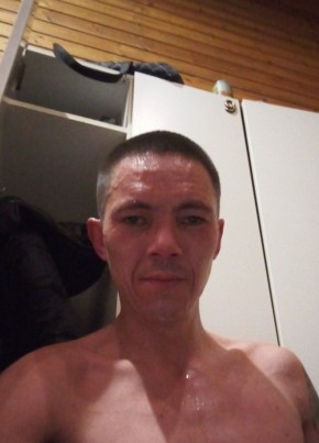 Евгений, 37, Россия, Дегтярск