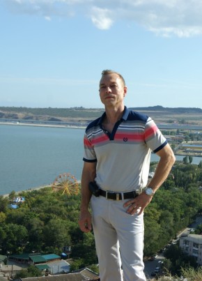 Aleks, 58, Russia, Volgograd