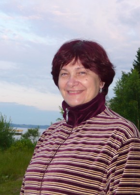 Наталья, 70, Россия, Гусев