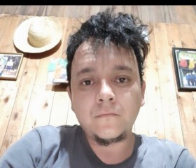 Jonathan, 35, Capiata